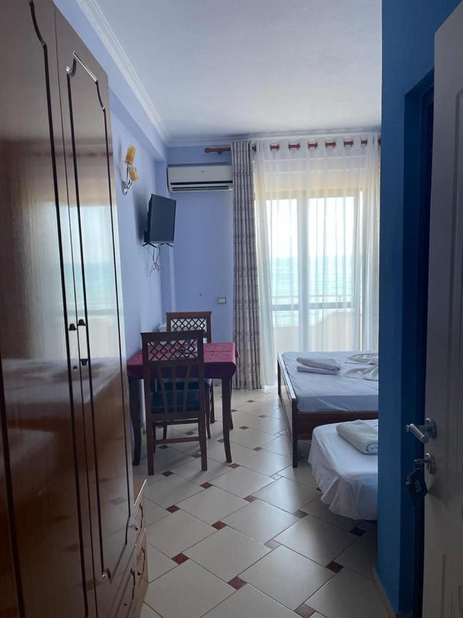 Hotel Ferrara Durres Bagian luar foto